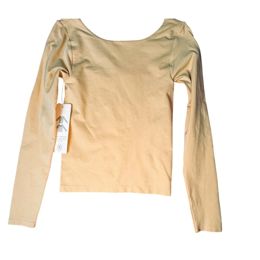Aura Nude Tan Square Neck Long Sleeve Seamless Top SCT985-LS-DL Size S/M‎ NEW